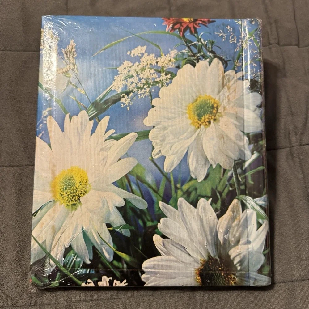 Vintage Pioneer Photo Album 20 Pages Self Adhesive Daisies Sealed NOS